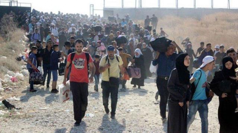 Mülteciler birlik oldu! Sosyal medyada "Gitmiyoruz" etiketiyle kampanya başlattı