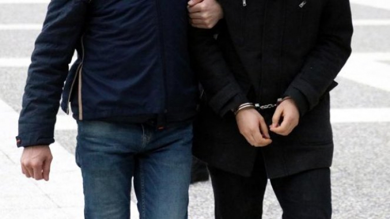 4 ilde FETÖ'ye dev operasyon!