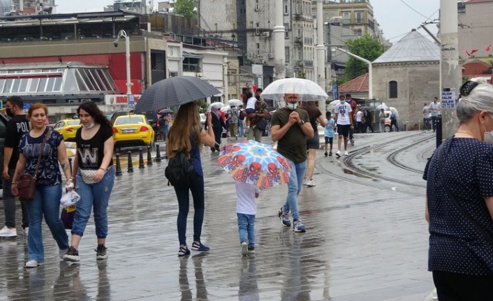 İstanbul Valiliği'nden yarın için sel ve dolu uyarısı!