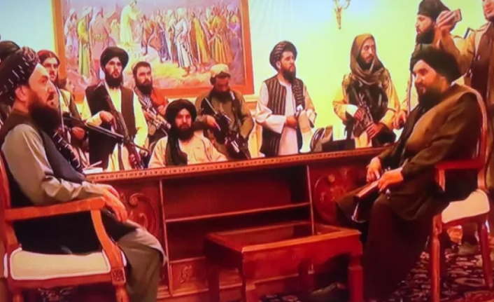 Taliban'ın ele geçirdiği Afganistan'ın adı değişiyor