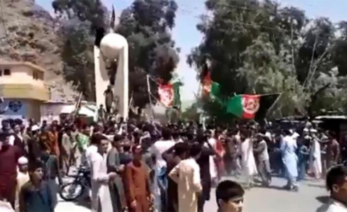Taliban gösteri alanına ateş açtı! Çok sayıda ölü var
