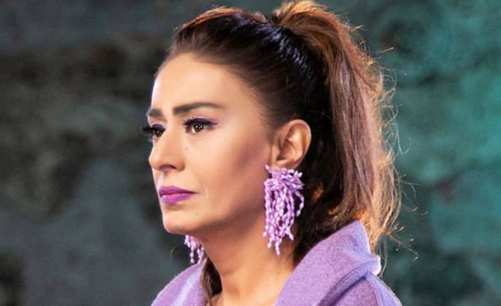 Yıldız Tilbe'ye gece vakti peş peşe paylaşım yaptıran olay: Çılgına döndü!