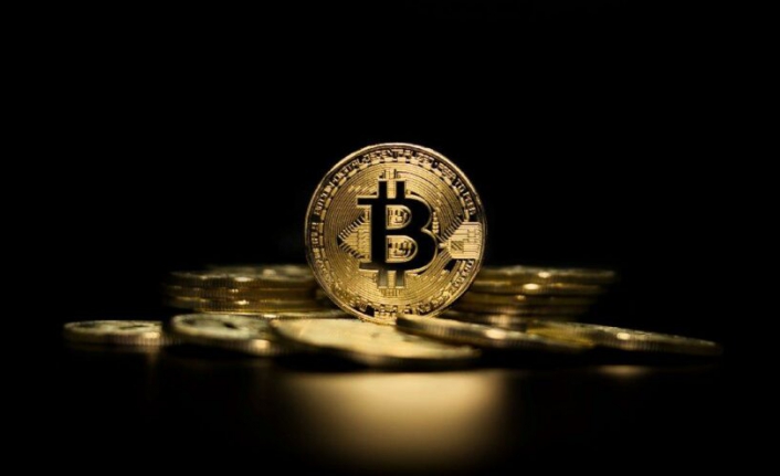 Bitcoin on binlerce doları aştı