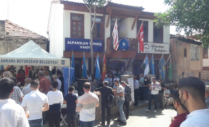 Başbuğ Türkeş böyle anıldı