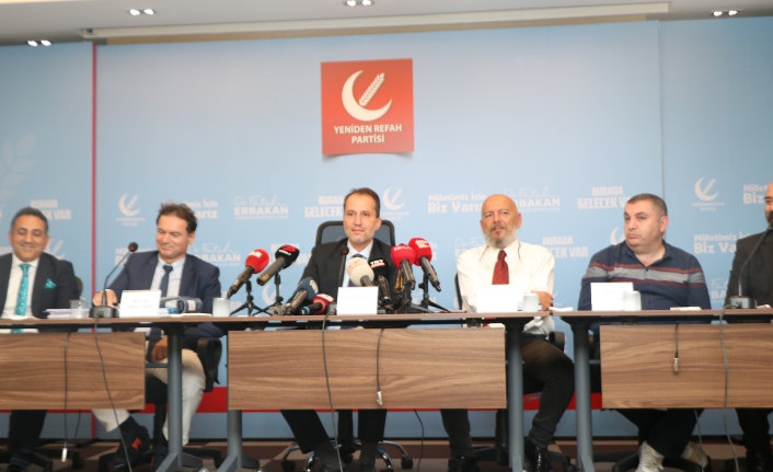 Yeniden Refah Partisi Genel Başkanı Fatih Erbakan: Aşı karşıtı değiliz!