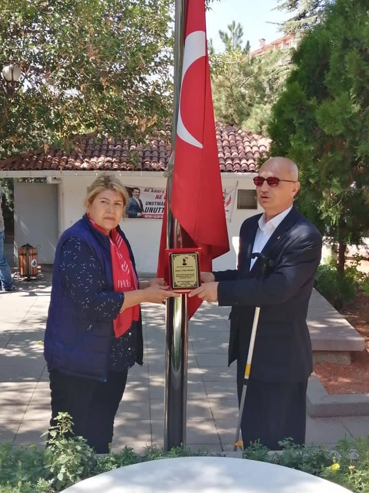 Kör İrfan diyor: Alperen - Ülkücü gençliğin sevdiği...