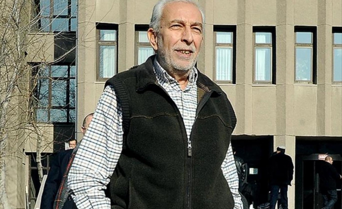 Emin Çölaşan'dan Arapça ilana sert tepki!