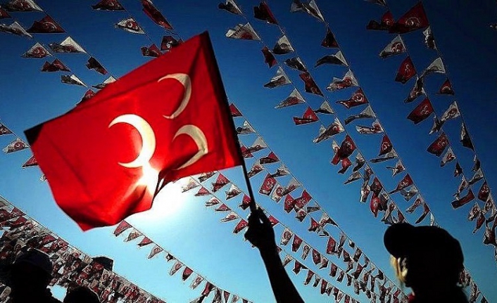 MHP'de il başkanı istifa etti!