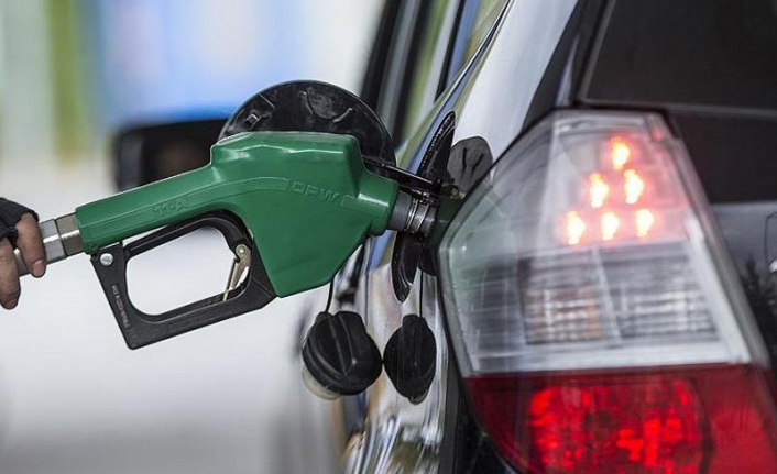 Benzine zam geldi!