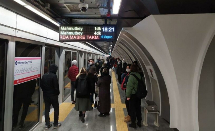 Ücretsiz internet Marmaray'a var, İBB'nin metrosuna yok