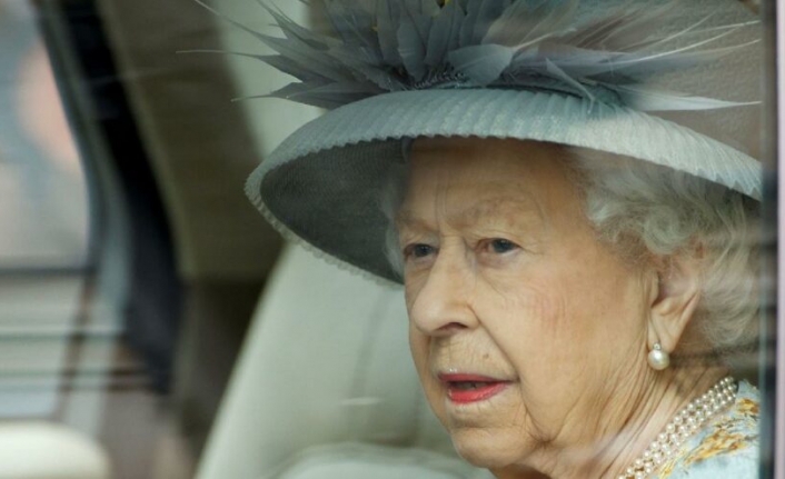 Doktorlardan 95 yaşındaki Kraliçe Elizabeth’e dikkat çeken öneri!