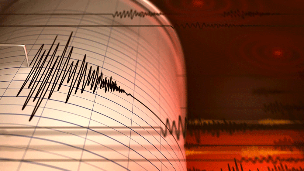Ege'de deprem