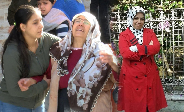 Yine bir annenin yüreği yandı: Eski kocası bıçaklayıp kaçtı!