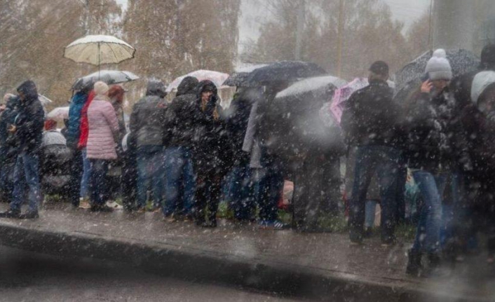 İstanbul Valiliği'nden kar uyarısı