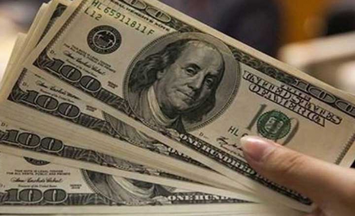 Dolar 16 TL'ye gidiyor
