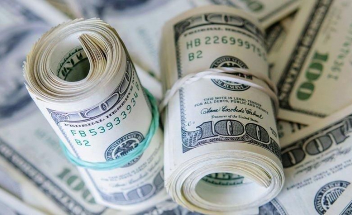 Dolar yeniden 12 lirayı aştı