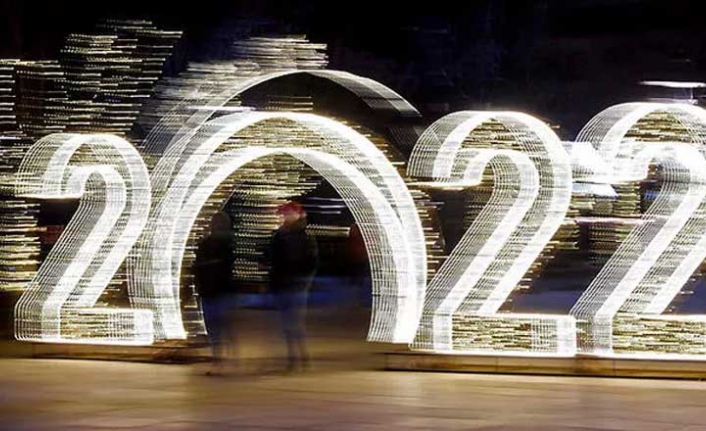 Dünya 2022’ye girdi! İşte ilk fotoğraflar