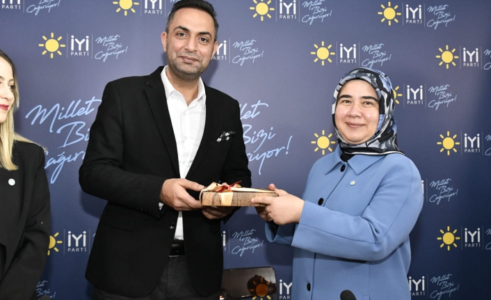 İYİ Parti, gazeteciler gününde Murat Ağırel'i ağırladı