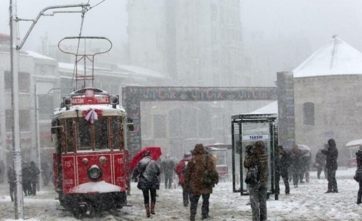 İstanbullular dikkat: AKOM’dan kar ve soğuk uyarısı