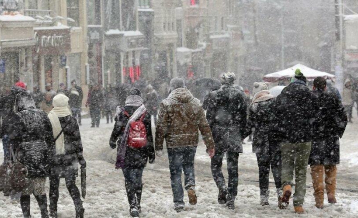 İBB’den vatandaşa ‘trafiğe çıkmayın’ uyarısı