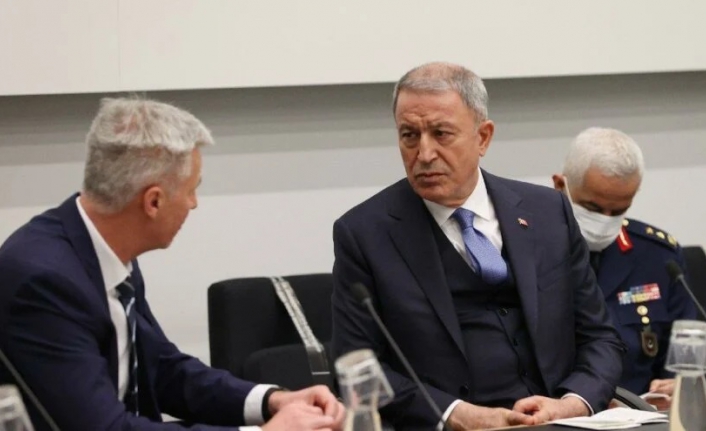 Hulusi Akar'dan hem Rusya hem de Ukrayna açıklaması
