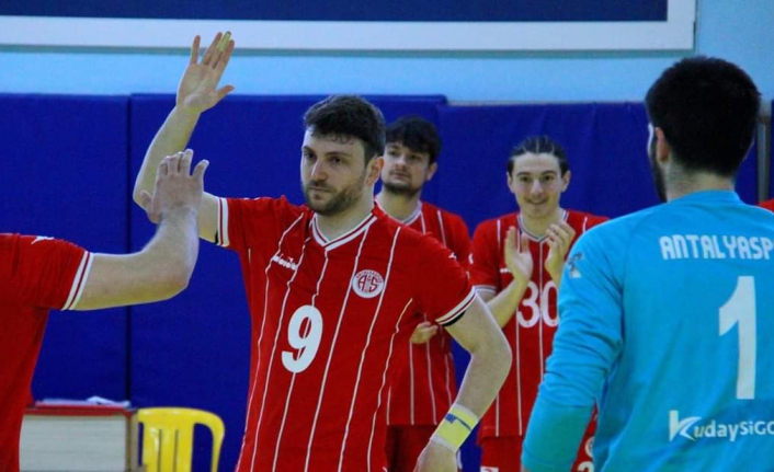 Hatay Belediyespor 32 – 35 Antalyaspor
