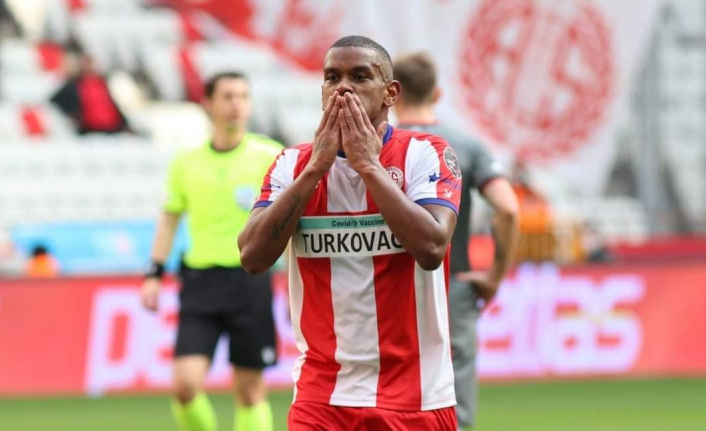 Fernando’ya Süper Lig’den talip çıktı!