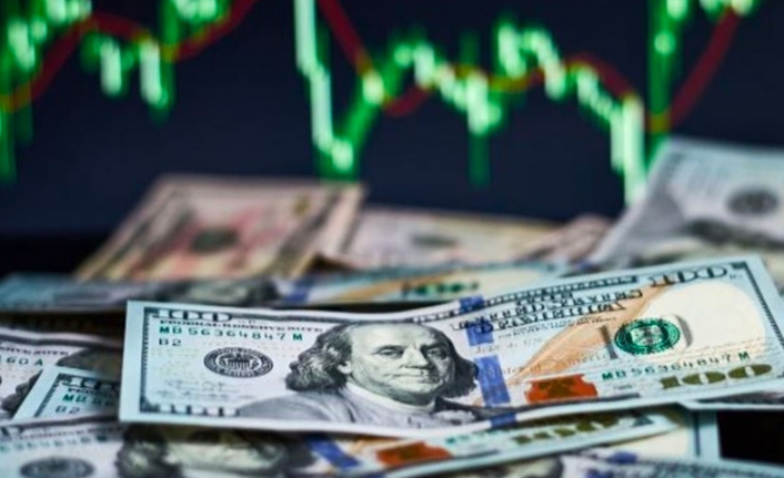 Ünlü ekonomist doları düşürecek tek ihtimali açıkladı. Tarih verdi