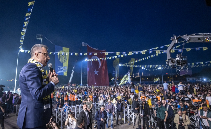 Ankaragüçlülerden Cumhurbaşkanı Yardımcısı Fuat Oktay’a soğuk duş