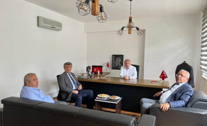 Ulaş-İş Sendikası'ndan Zafer Partisi'ne Ziyaret
