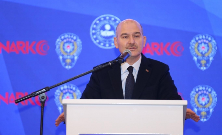 Soylu 'metamfetaminle mücadele' mesajı verirken uyuşturucu kaçakçılığı davalarından tahliye haberleri geliyor