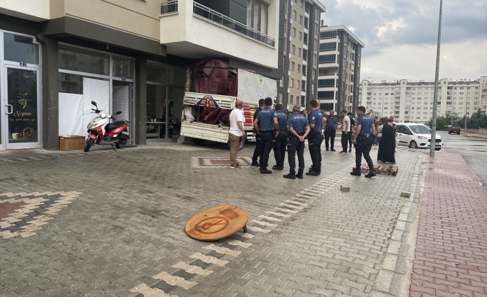 Konya’da bir kişi, ziyarete gittiği iş yerinde başından vuruldu