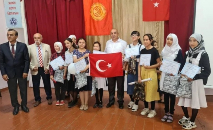 Göktürklerin Torunlarında Türkçe Sertifika Sevinci