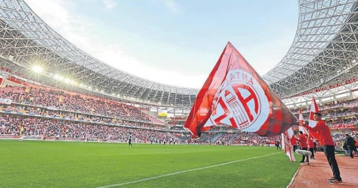 Antalyaspor’da kombine satışı başladı! İşte fiyat listesi…