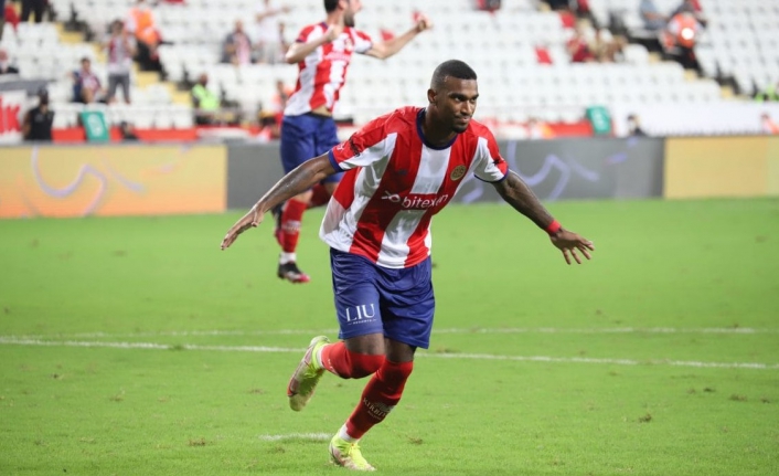 Sonderjyske’nin Haji Wright için istediği ücret belli oldu