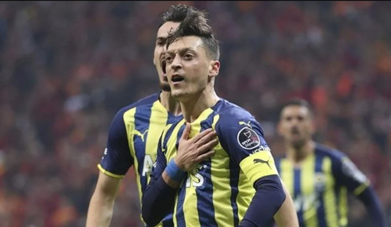 Fenerbahçe'den Mesut Özil kararı!