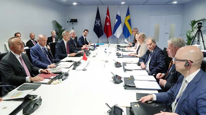 KRİTİK ZİRVE MADRİD'DE BAŞLADI