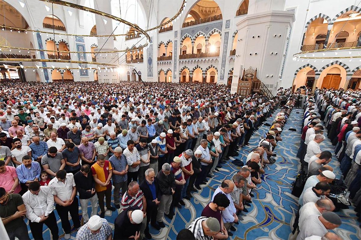KURBAN BAYRAMI NAMAZI SAAT KAÇTA? İL İL KURBAN BAYRAMI NAMAZI SAATLERİ