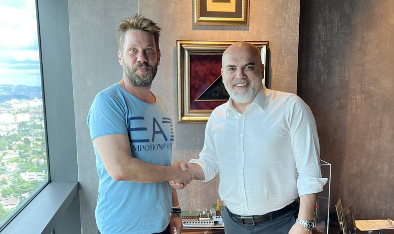 ESKİ HAKEM FIRAT AYDINUS YENİ MESLEĞİNİ AÇIKLADI