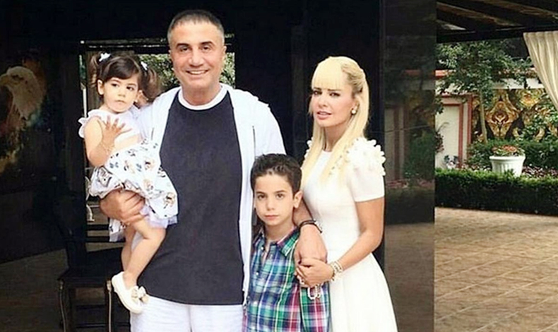 Özge Peker'den gizli paylaşım: Hayati tehlikemiz var malum!