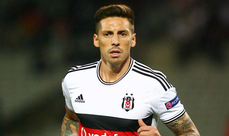 Beşiktaş'tan Sosa açıklaması