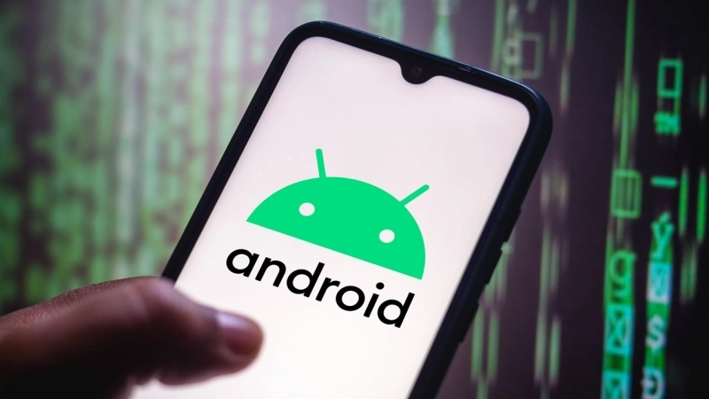 Bu zararlı uygulamalar telefonunuzu mahfedebilir! İşte o liste…