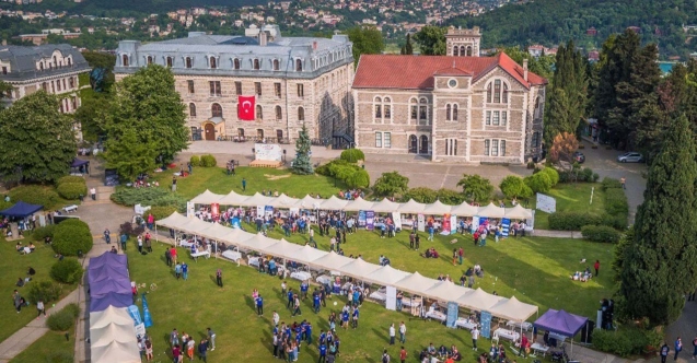 Skandal! Türk öğrencileri açken Suriyeli öğrencilere beleş eğitim