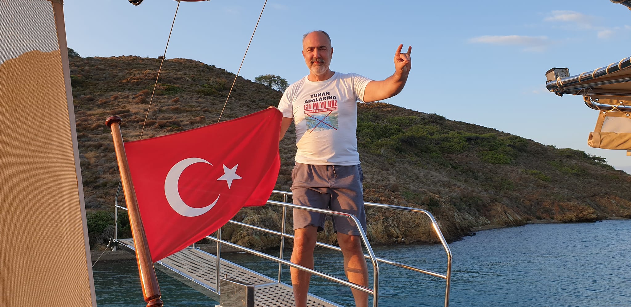 Vedat Yenerer, Yunanistan'ın gerçek yüzünü görmezden gelenlere hadlerini bildirdi: Batı Trakya’ya vurgu yaptı