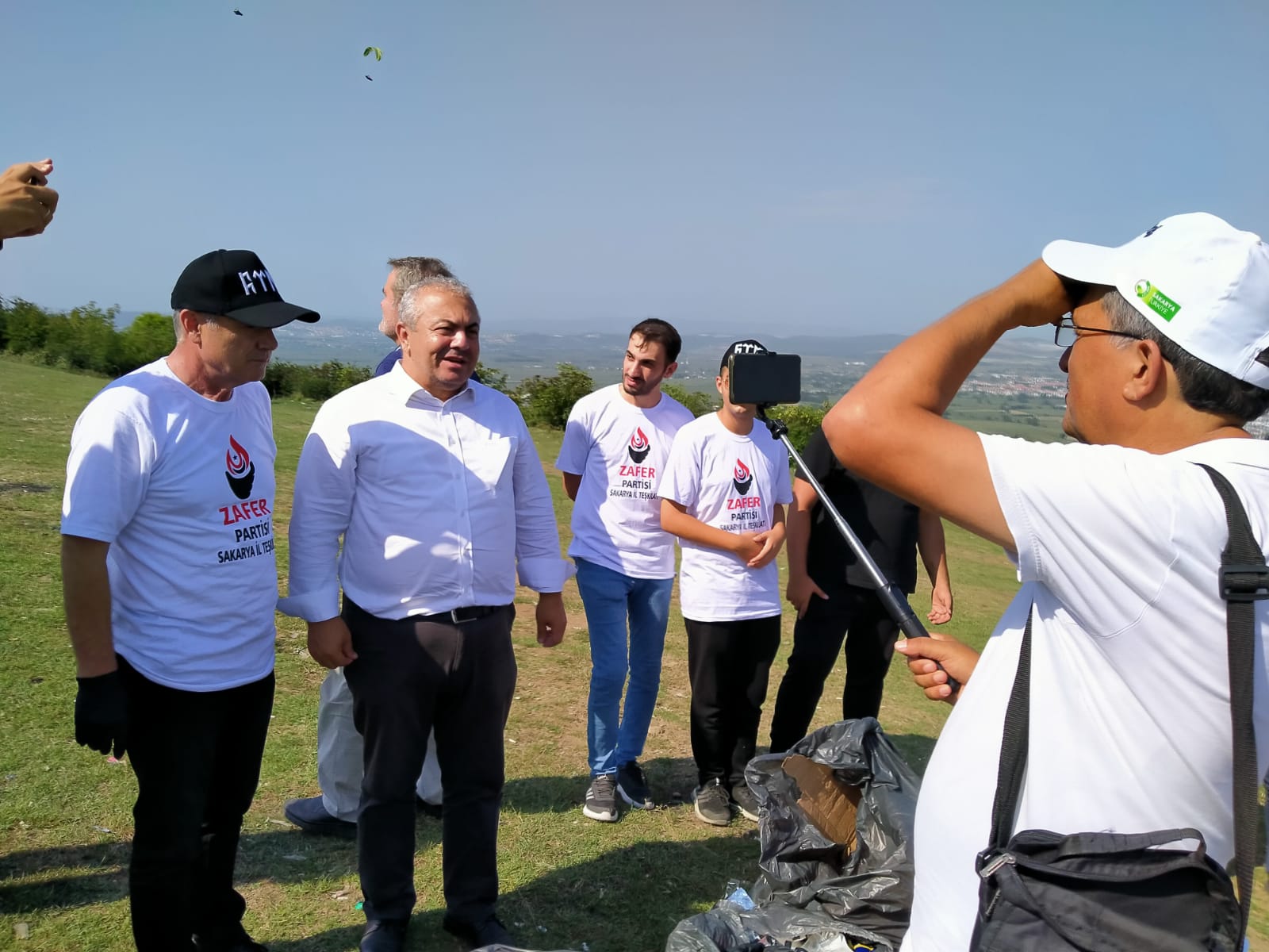 Zafer Partisi tüm kadroları ile Türkiye için çalışmaya devam ediyor! İsmail Türk de Serdivan'daydı...