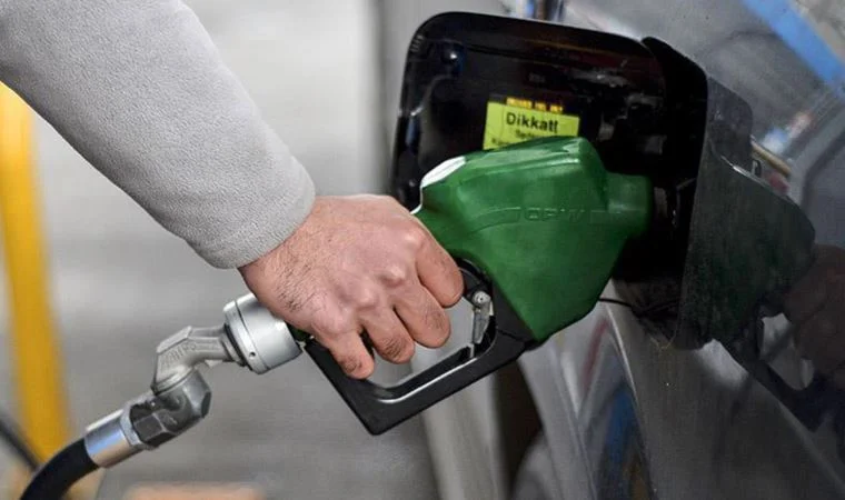 Benzine indirim geliyor
