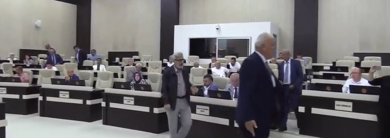 AKP’liler arasında kayıp para kavgası! MHP’liler de tepki gösterdi