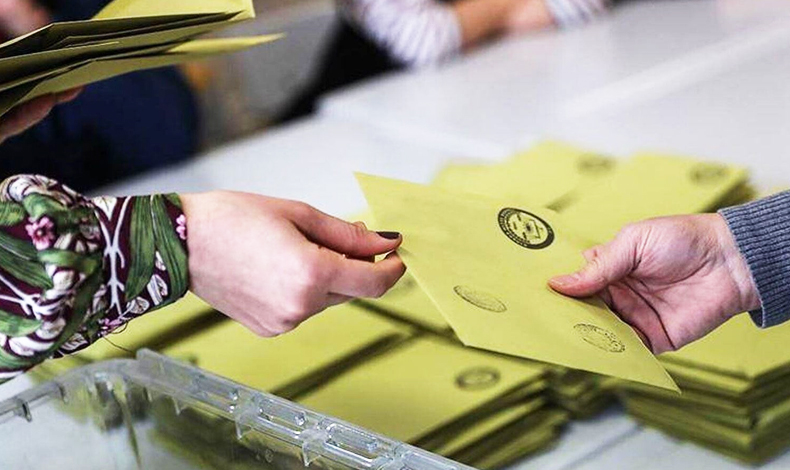 Bu anket milliyetçi oyların hangi partilere kaydığını gösteriyor!