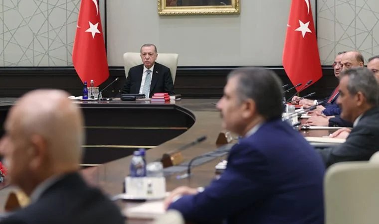 Masada başörtüsü düzenlemesi var!