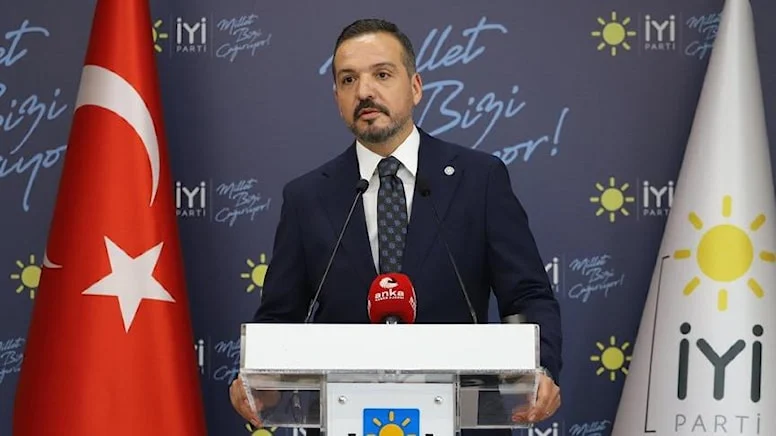 İyi Parti’den referandum açıklaması!